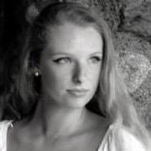 Meet your Posher, Annie